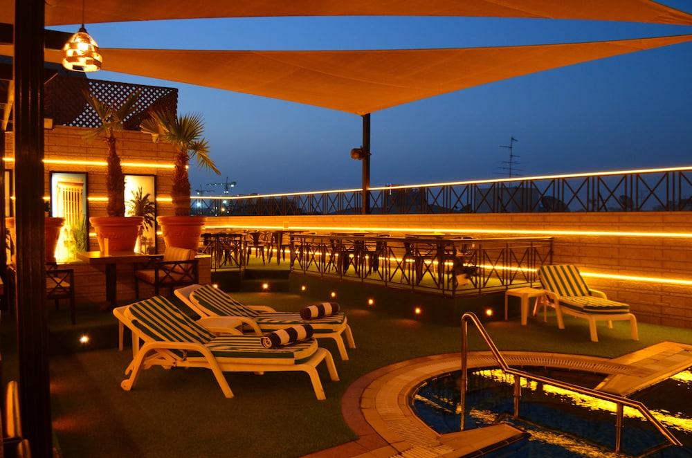 Concorde Deira Hotel -Formerly Golden Tulip Deira Hotel Dubaï Extérieur photo