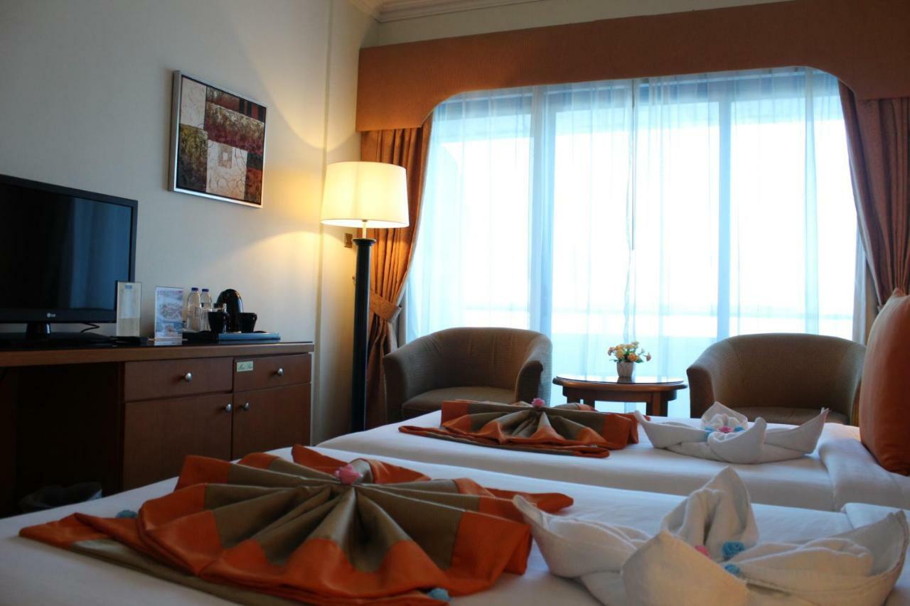 Concorde Deira Hotel -Formerly Golden Tulip Deira Hotel Dubaï Extérieur photo